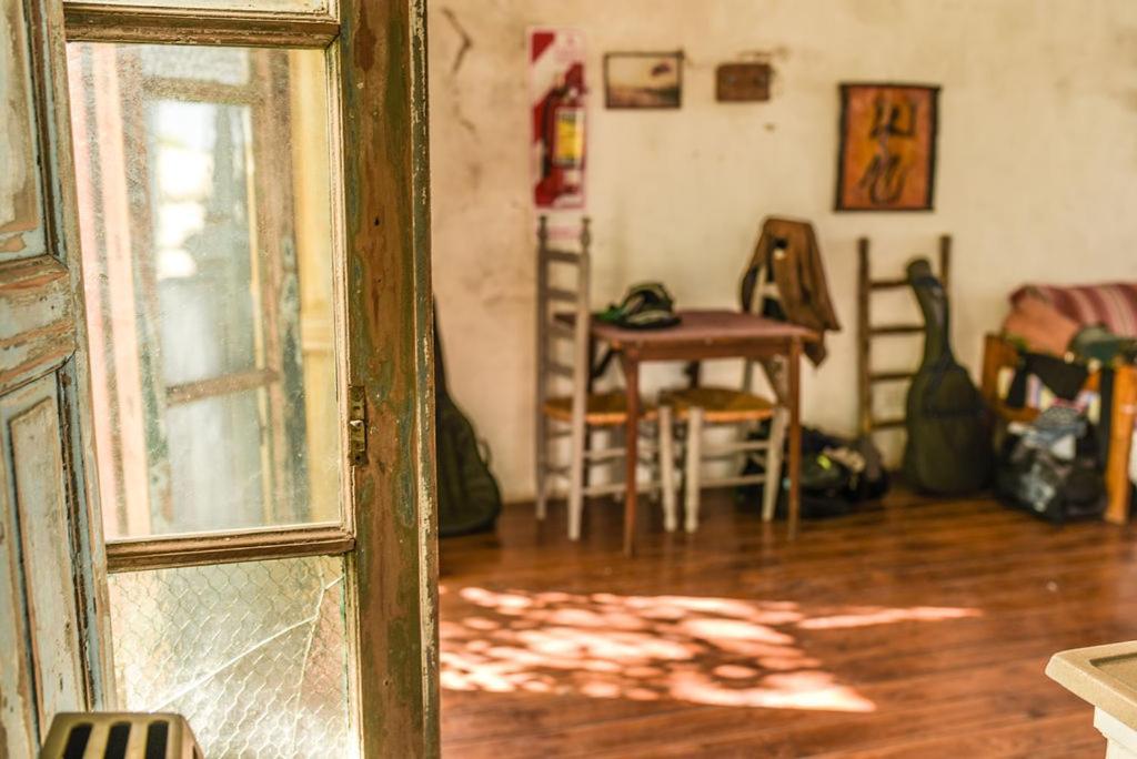 Hostel El Puesto サン・アントニオ・デ・アレコ エクステリア 写真
